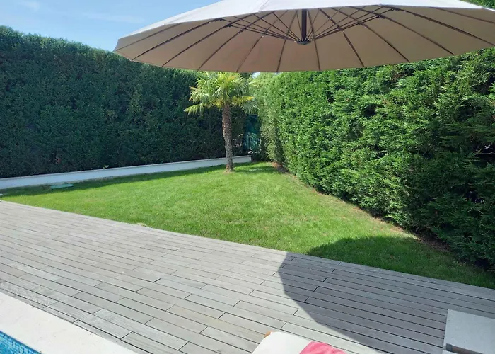 Apartman With Pool In Malinska-insel Krk 55189 *