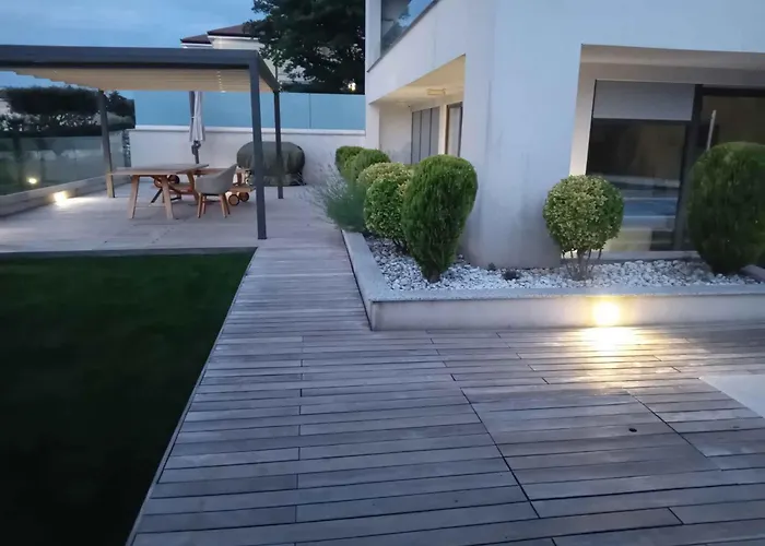 With Pool In Malinska-insel Krk 55189 Apartman *