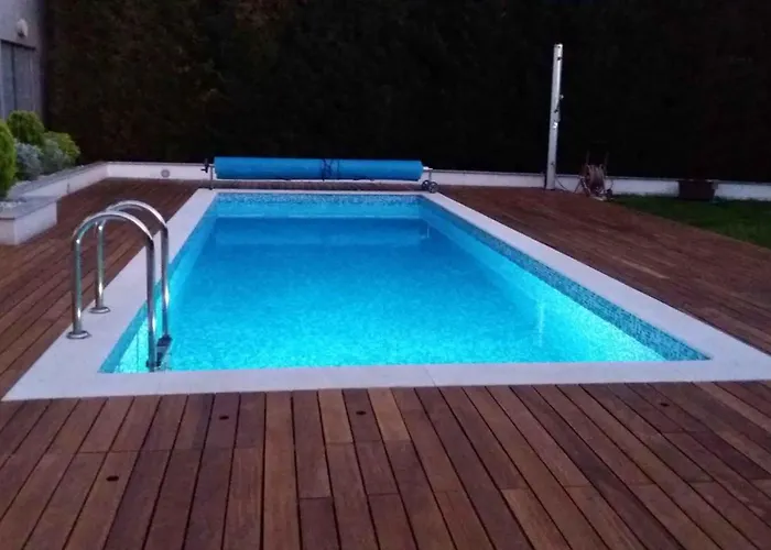 With Pool In Malinska-insel Krk 55189 Apartman