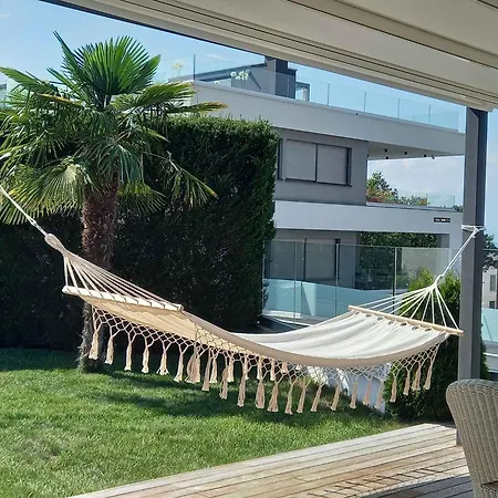 With Pool In Malinska-insel Krk 55189 مالينسكا