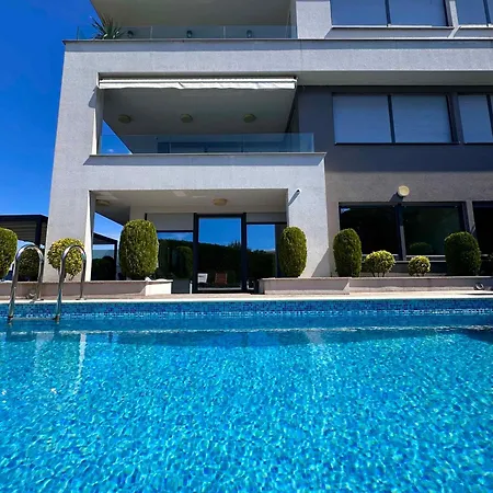 With Pool In Malinska-insel Krk 55189