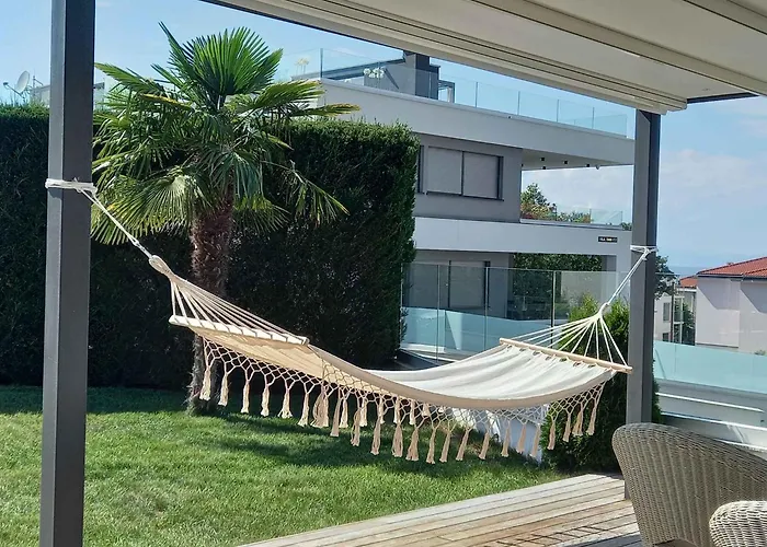 With Pool In Malinska-insel Krk 55189 مالينسكا