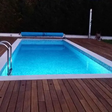 With Pool In Malinska-insel Krk 55189 Apartman