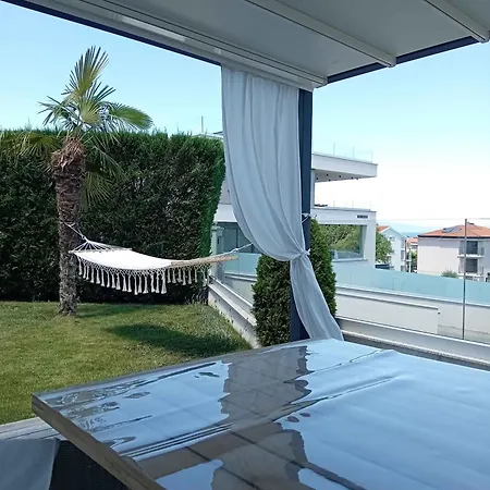 With Pool In Malinska-insel Krk 55189 Apartman